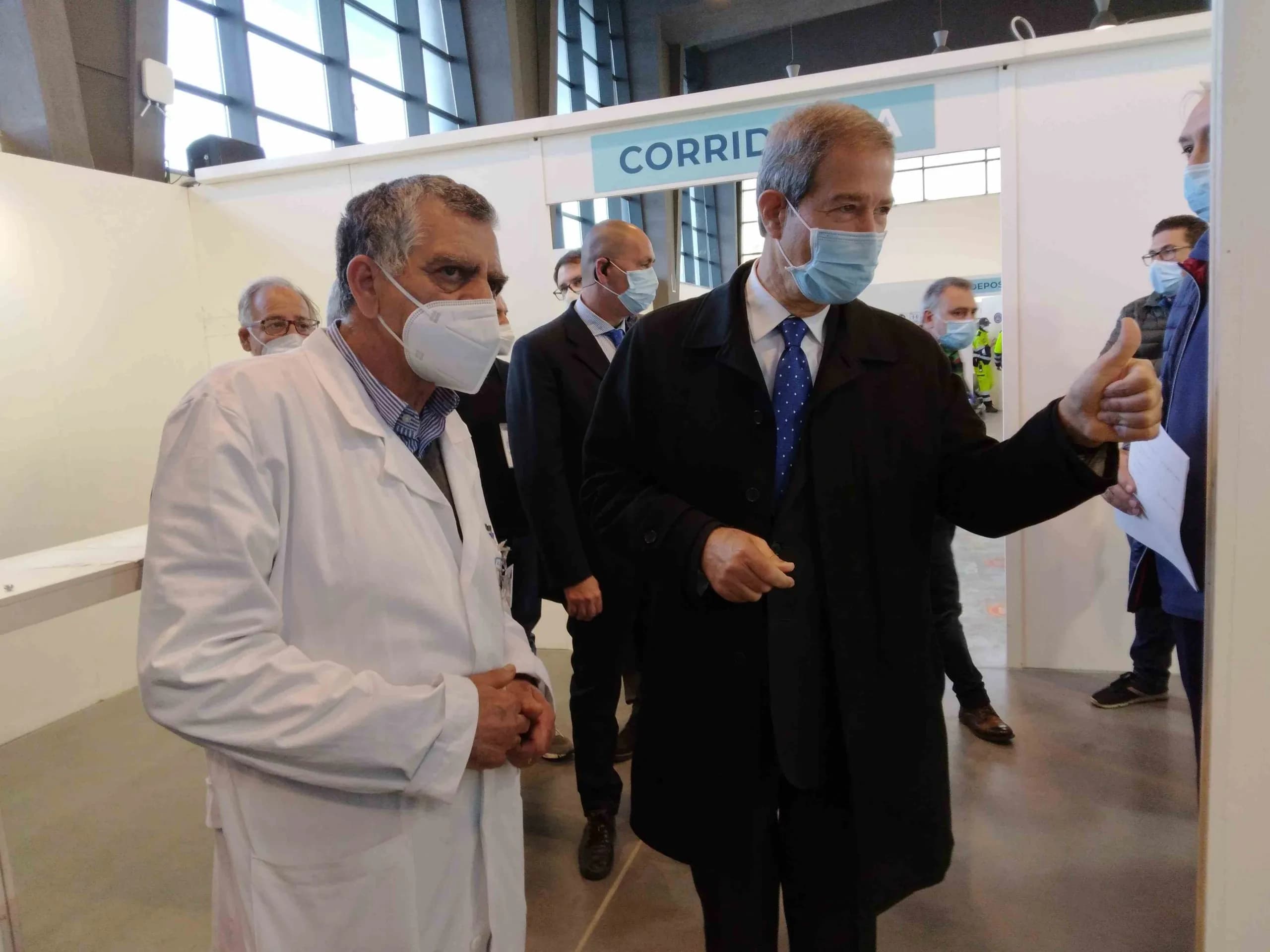 Vaccini: boom nel weekend di vaccinazione AstraZeneca