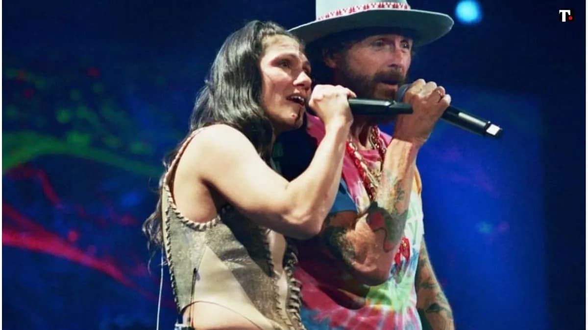 Palla Al Centro- Elisa, Jovanotti