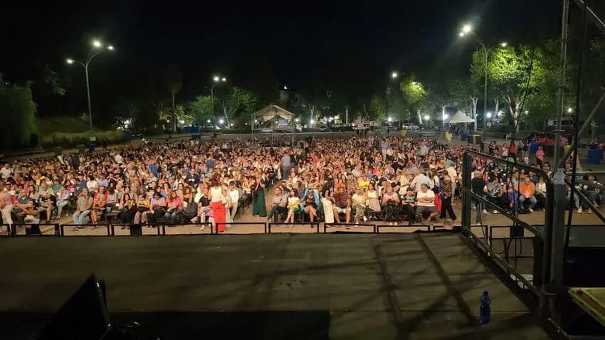 Loredana Bertè colta da malore, salta il concerto alla Villa Bellini