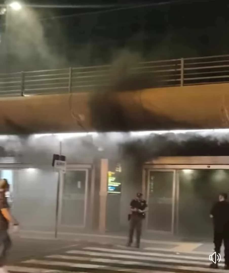 Incendio all’aeroporto di Catania: otto avvisi di garanzia