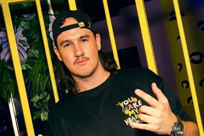 Stumblin’ In- Cyril