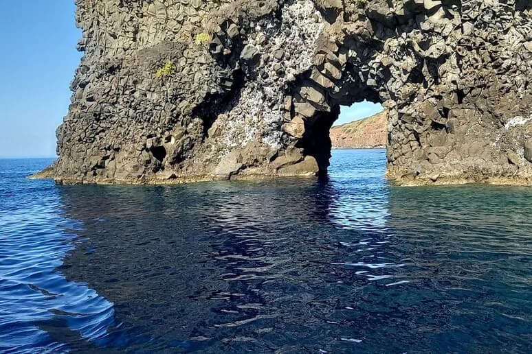 Turismo, alle Isole Eolie approvato il “Piano strategico di sviluppo per il turismo sostenibile”