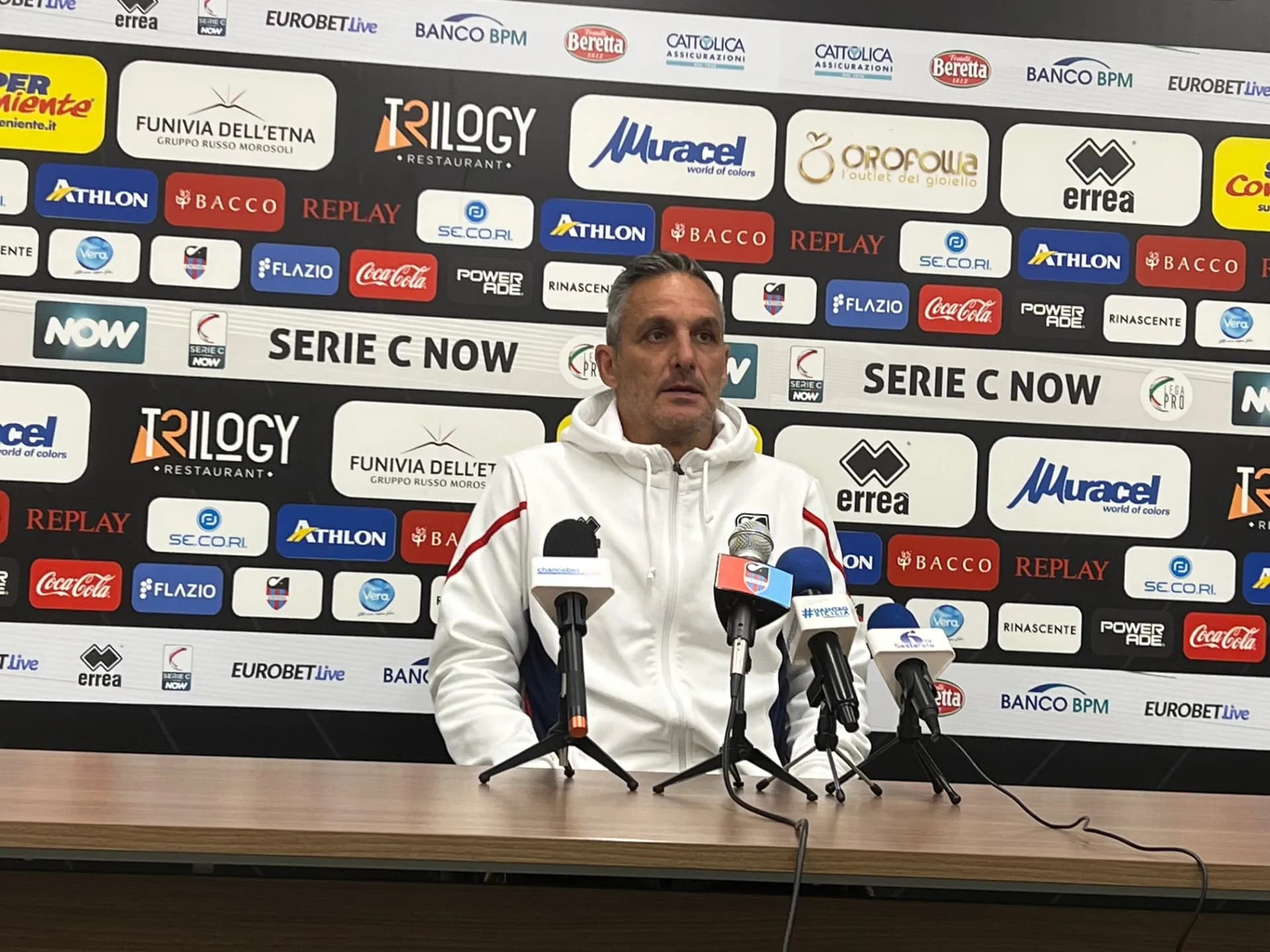 Catania, ultimi 90 minuti per salvare la categoria. Zeoli: “Padroni del nostro destino”