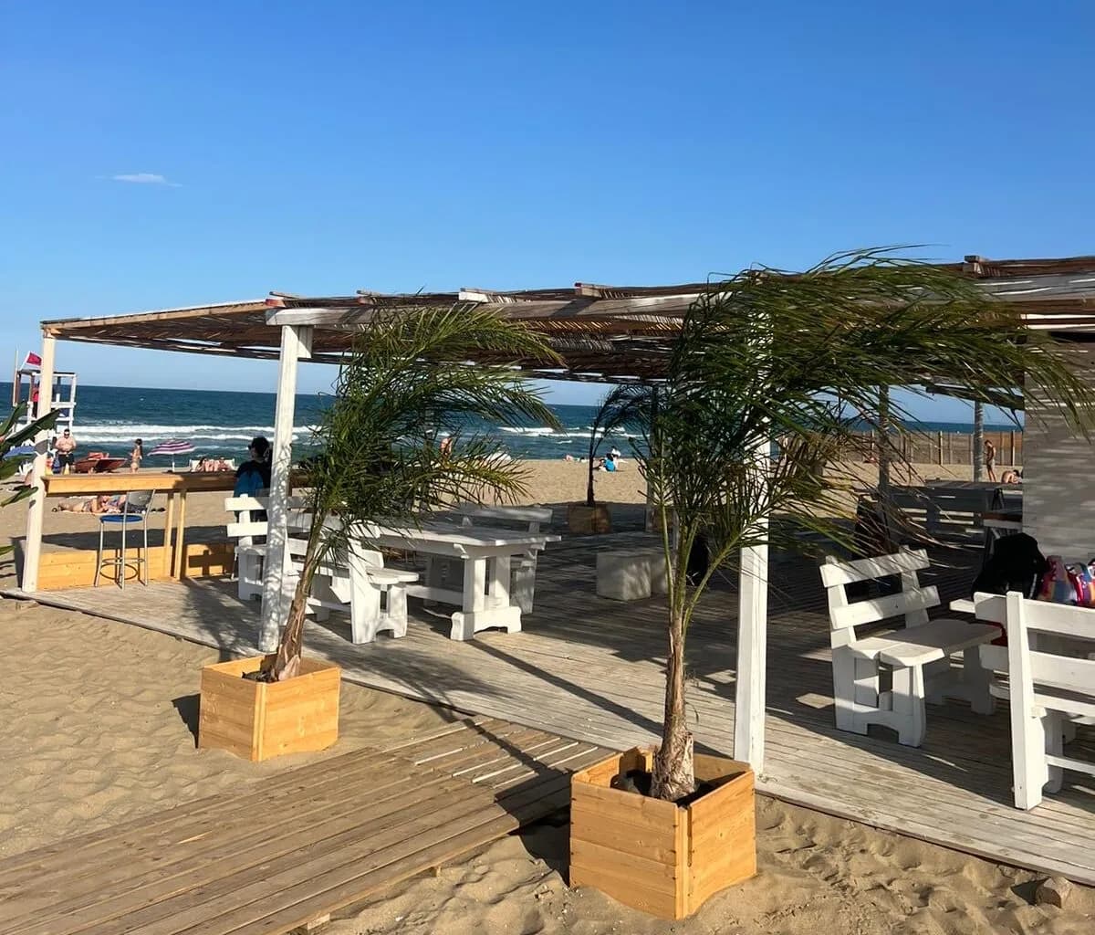 Catania, pronti per le aperture al pubblico spiagge libere e solarium