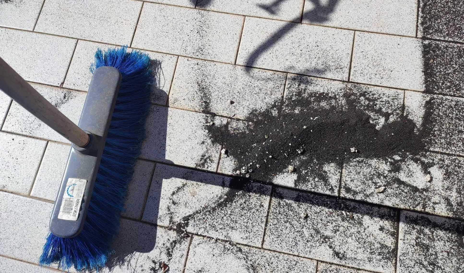 Catania, pioggia di sabbia lavica nella notte: l’ordinanza del sindaco