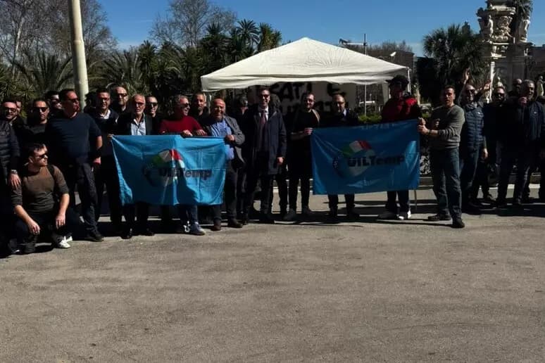 Ast, no nuove assunzioni: risoluzione all’Ars