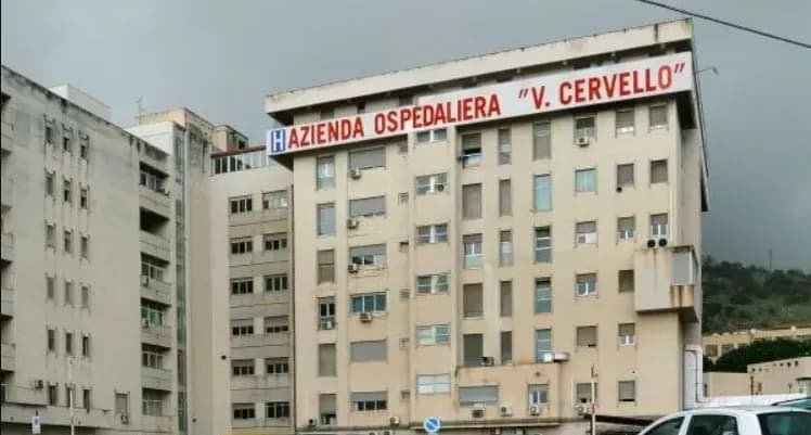 Tangenti sul rilascio delle salme, arrestati tre dipendenti dell’ospedale Cervello