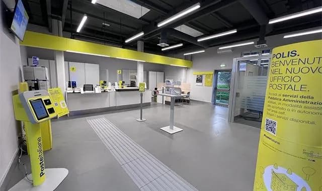 Trapani, contanti prelevati dai conti correnti di anziani: sequestro all’ex direttrice dell’ufficio postale