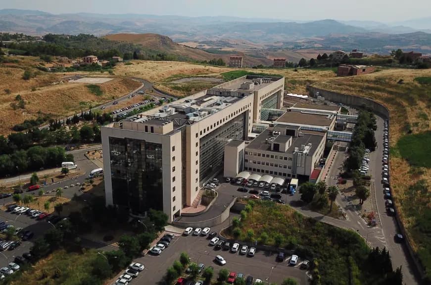 Enna, medico dell’ospedale trovato in possesso di droga