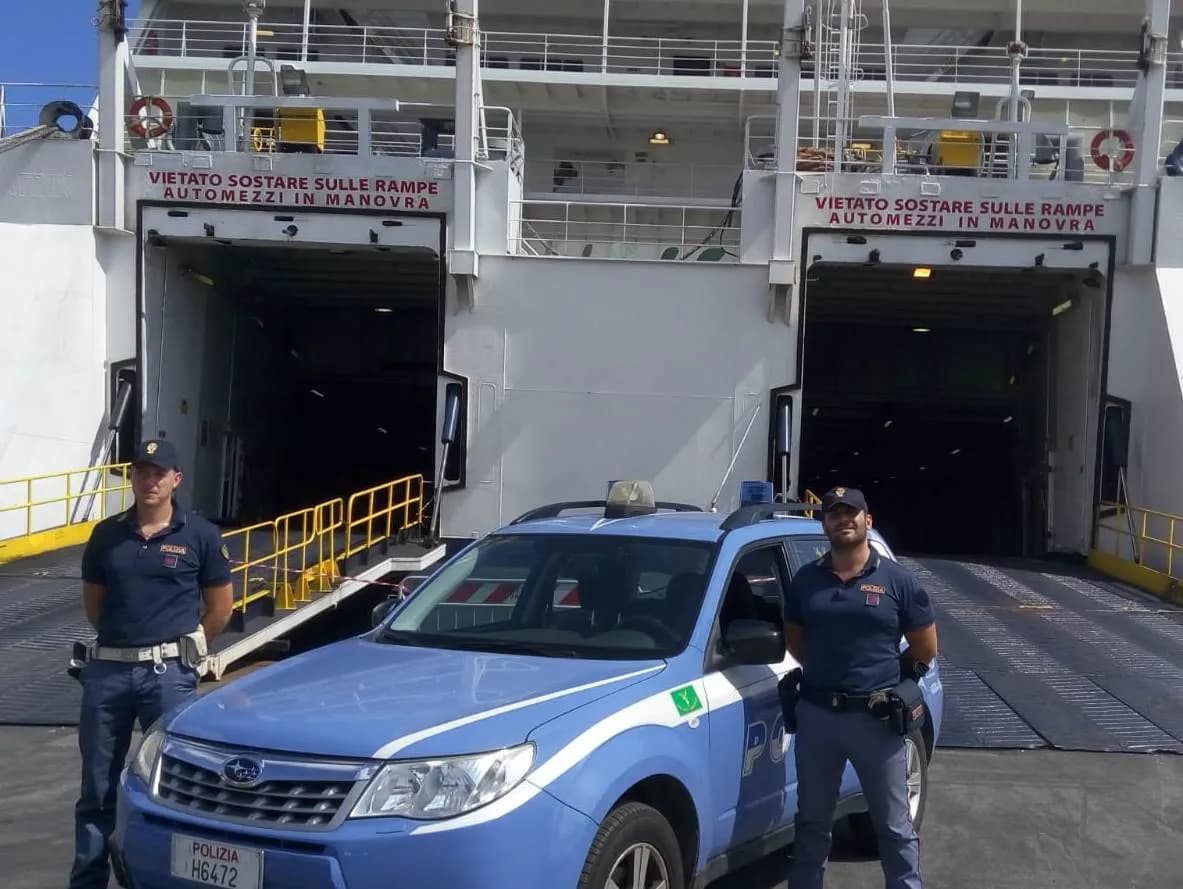 Gira l’Europa in bici, ma a Palermo gli rubano il mezzo: ritrovata dalla polizia