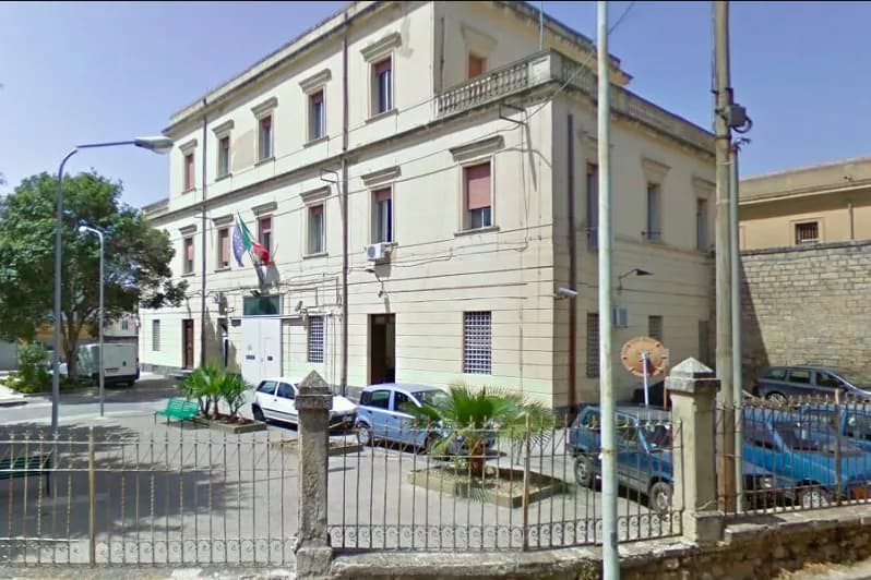 Palermo, incendio al carcere minorile Malaspina