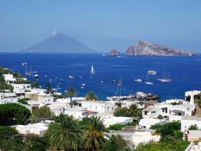 Ferragosto alle Eolie sold out, previste oltre 60mila presenze