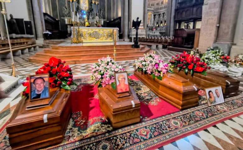 Crollo Pistunina: funerali delle 4 vittime al Duomo di Messina