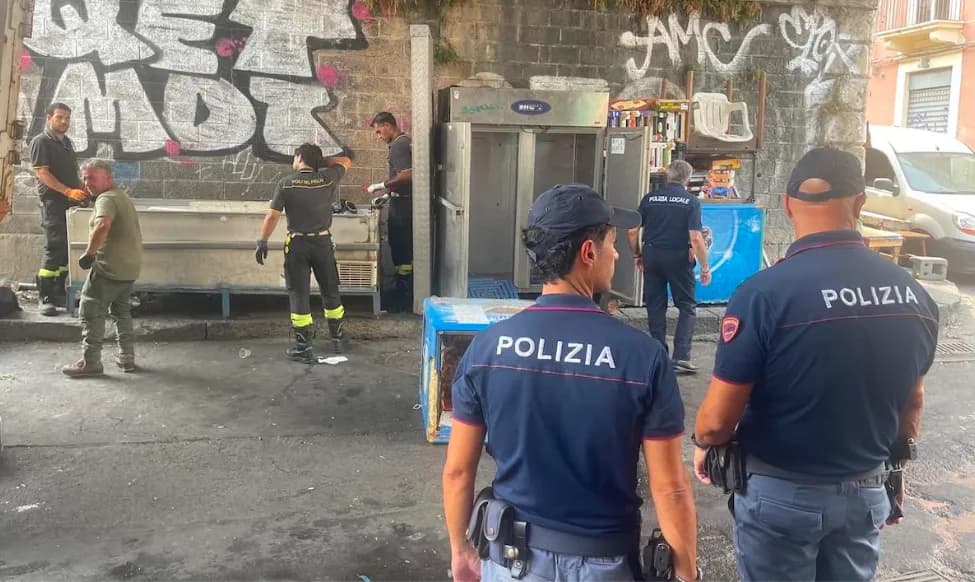 Catania: operazione antidegrado alla pescheria, scattano le sanzioni