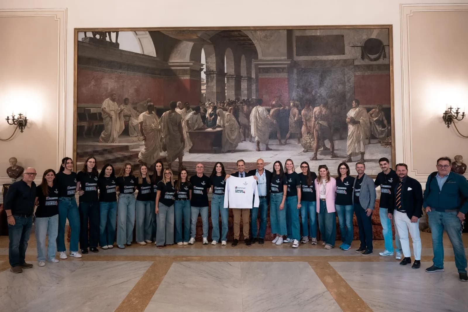 Palazzo degli Elefanti, Trantino accoglie la Volley Valley in vista del campionato di B1 Femminile