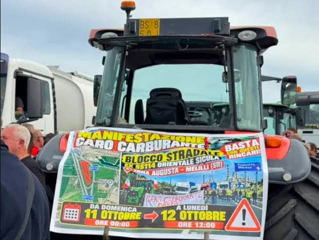 Siracusa: Protesta degli agricoltori contro il caro carburante