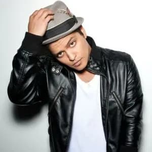 BRUNO MARS – Marry me
