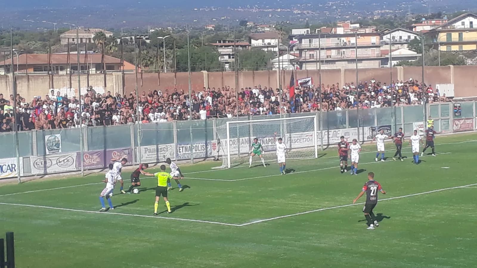 Strapotere Catania, sconfitto anche il Paternò