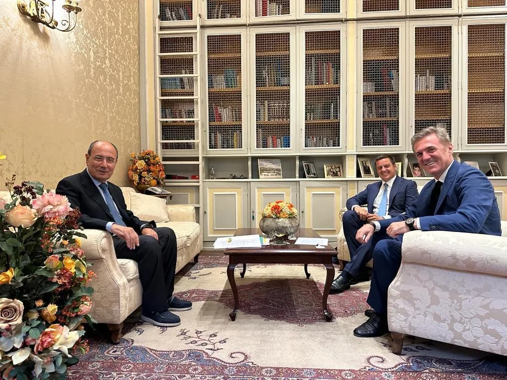 Rigassificatore di Porto Emepdocle, Schifani incontra Cattaneo