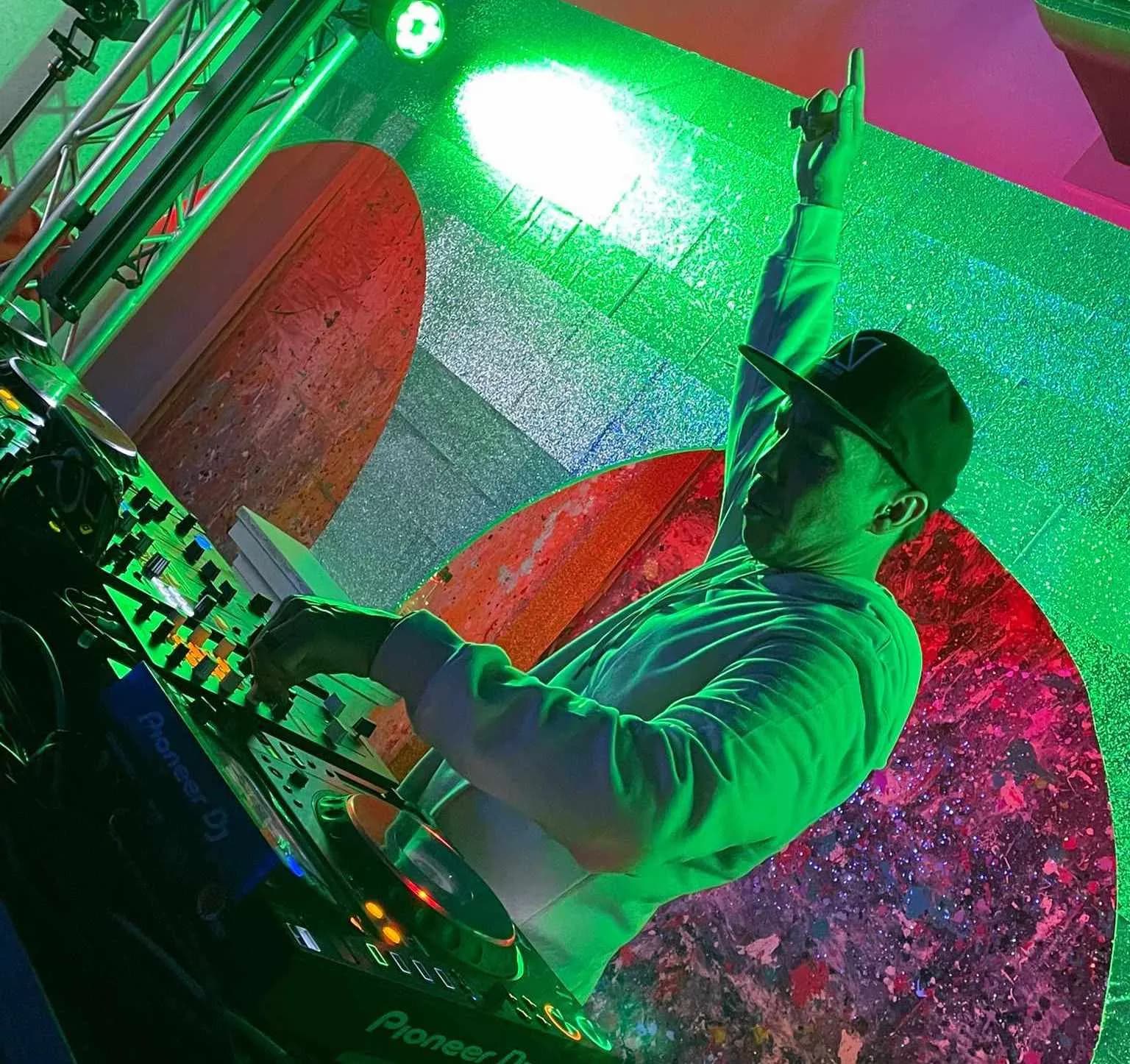 Amsterdam dance event, Rsc presente con House club set