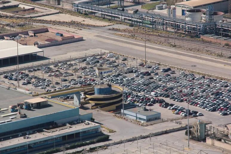 Ex Blutec, il gruppo escluso ha depositato il ricorso al Tar