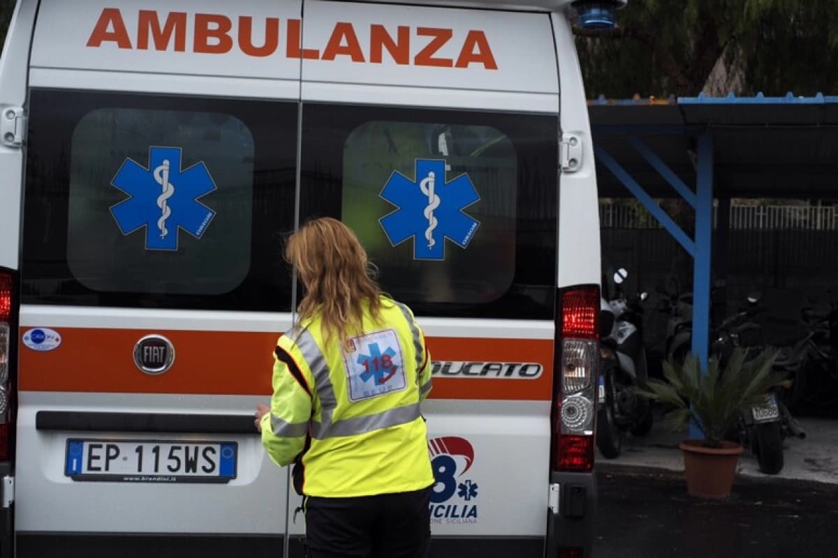 Incidente mortale sulla A19, gravi anche un bimbo e la mamma