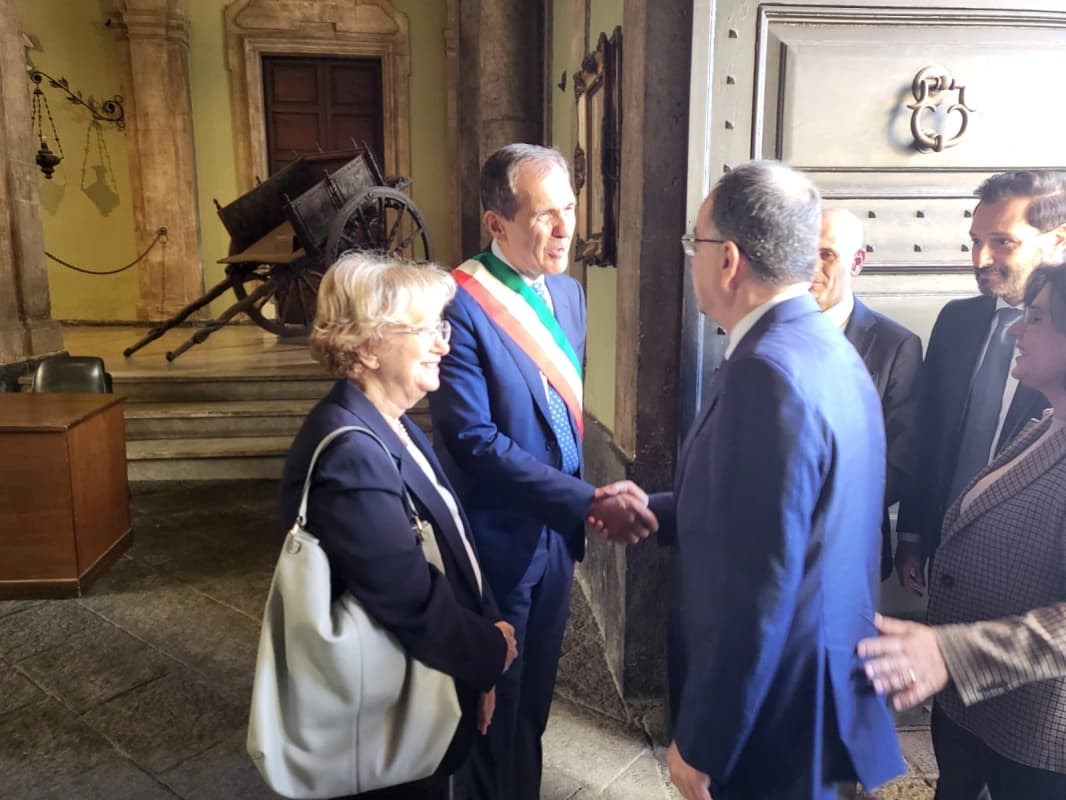 Catania, il sindaco Trantino riceve il presidente dell’Albania Begaj a Palazzo degli Elefanti