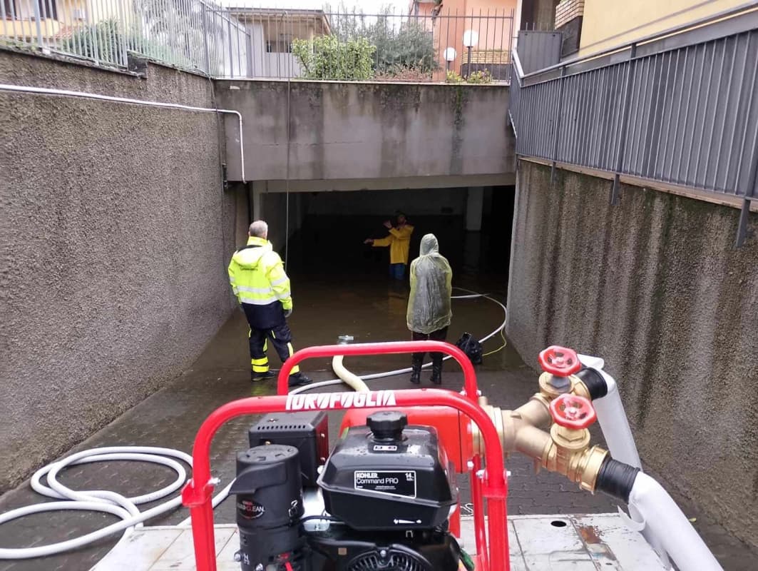 Nubifragio nel Catanese, protezione civile al lavoro per ripristinare condizioni di sicurezza