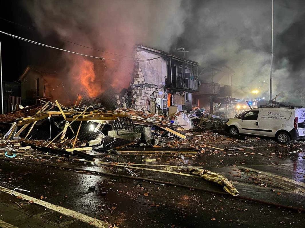 La fuga di gas e il crollo della palazzina: notte di paura a Catania