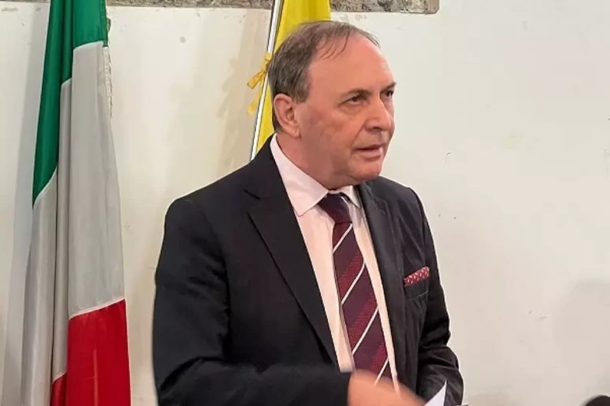 Cassazione, annullati con rinvio i domiciliari al sindaco di Paternò Naso