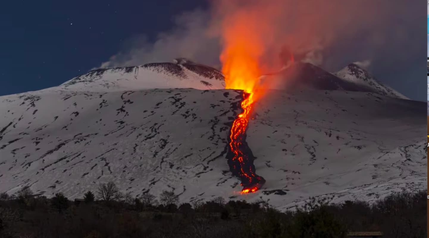 Etna: colata debole, si ipotizza la fine dell’attività eruttiva