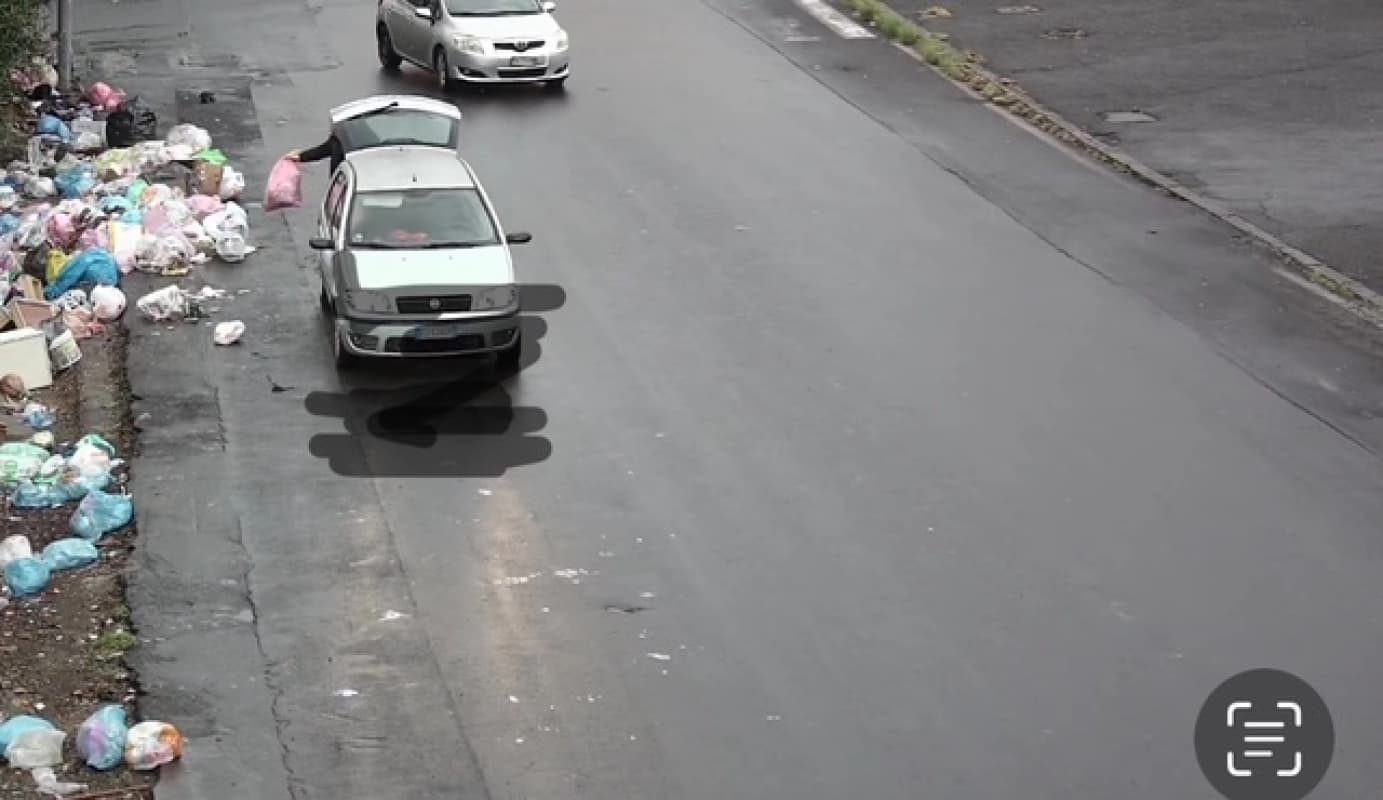 Emergenza rifiuti a Catania: Il Corpo di Polizia Municipale rafforzato di 16 nuove unità.