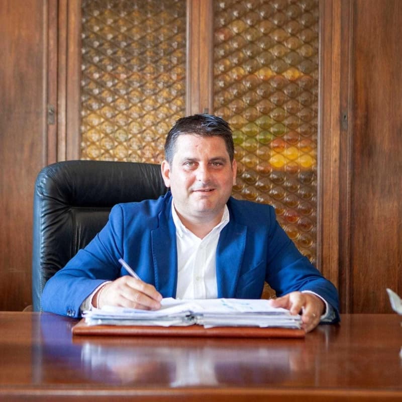 Giuseppe Castiglione ai domiciliari, lascia il carcere