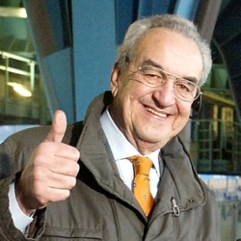 La voce più iconica del calcio: ciao Bruno Pizzul, giornalista di altri tempi