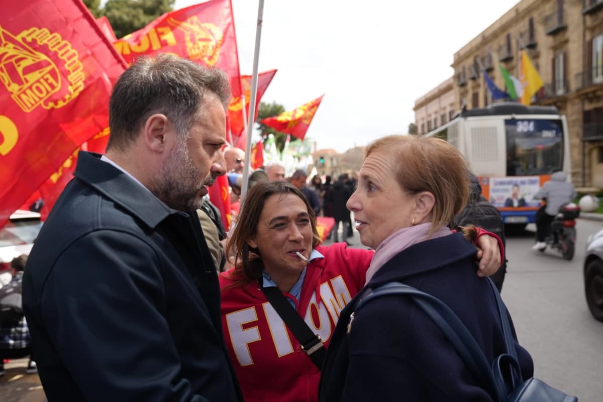 Stm e cassa integrazione: la protesta arriva a Palermo