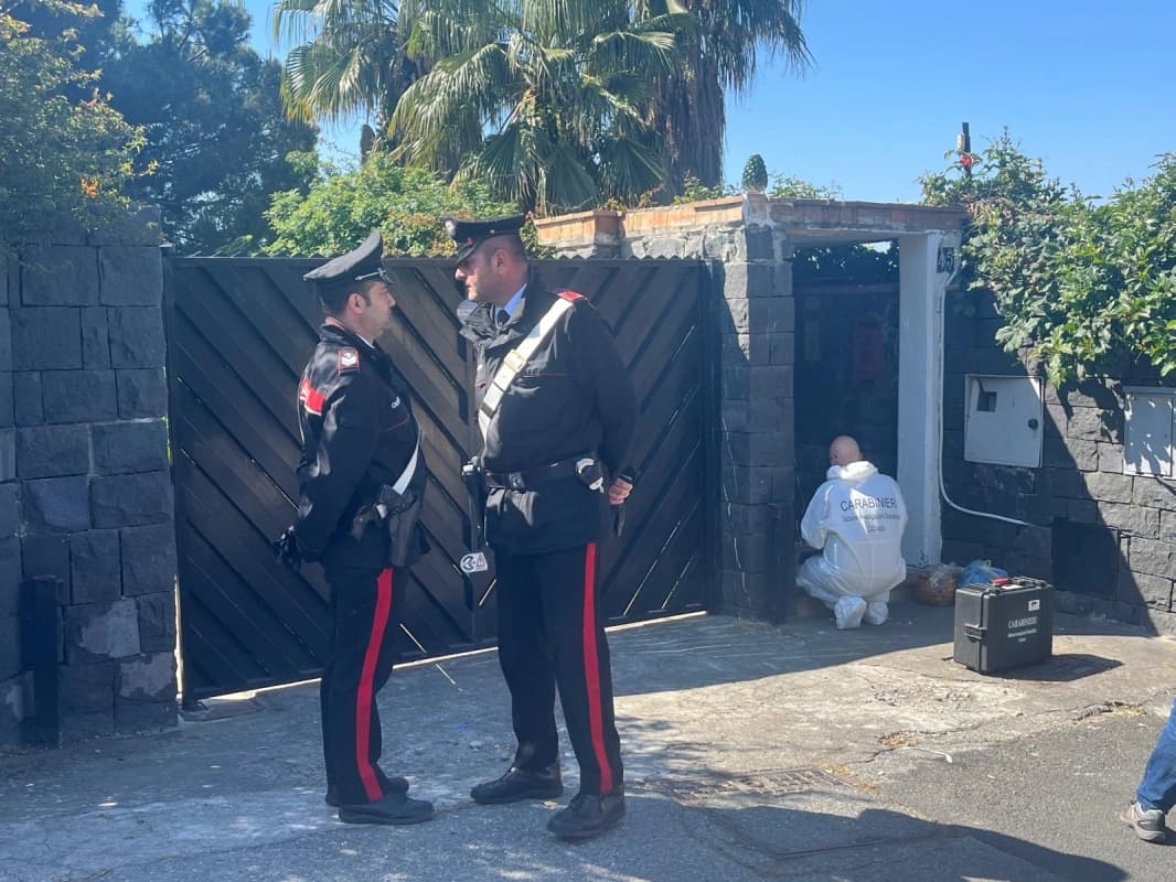 Omicidio a San Gregorio di Catania, padre spara e uccide il figlio