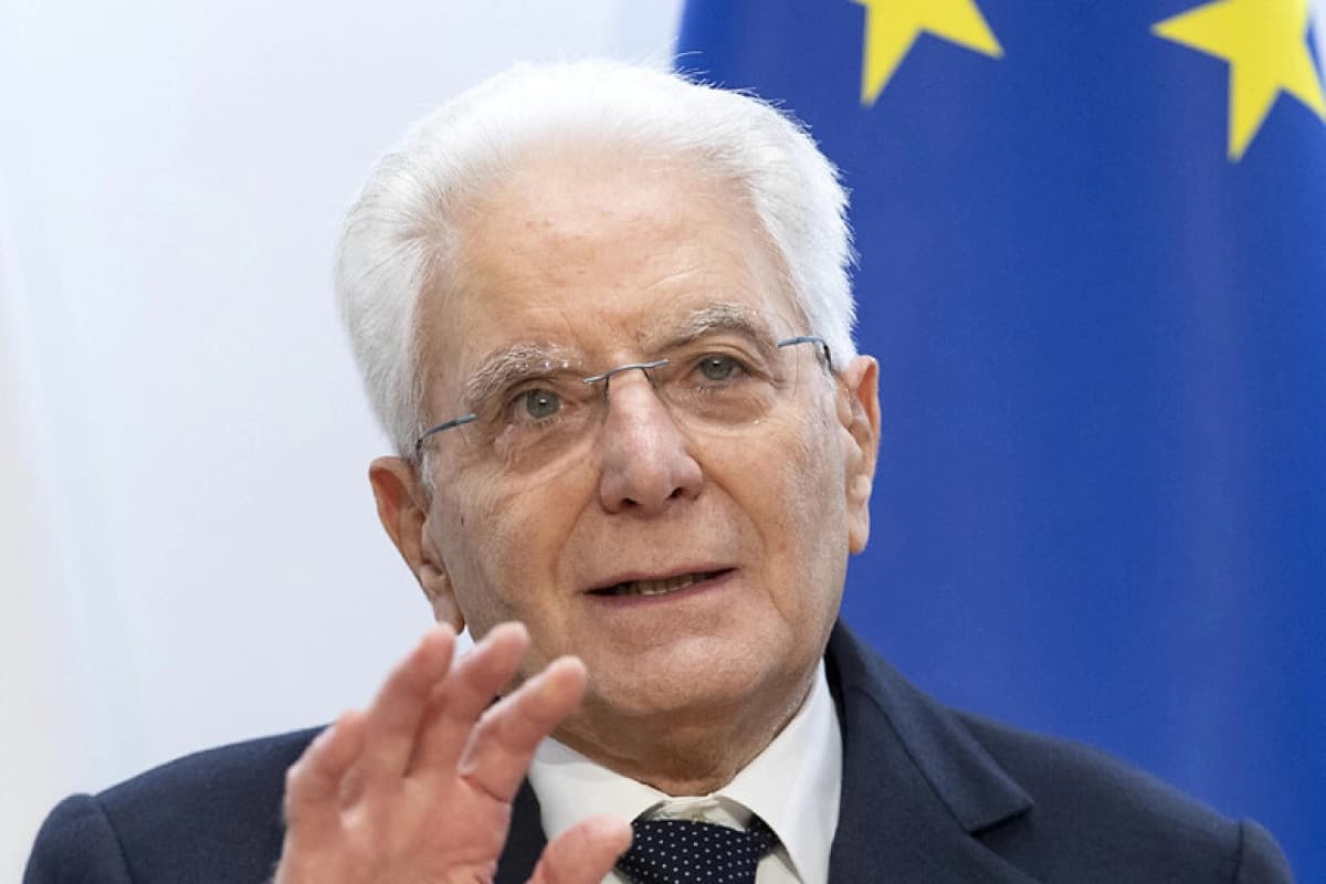 L’intervento e il pacemaker: come sta il Presidente Mattarella