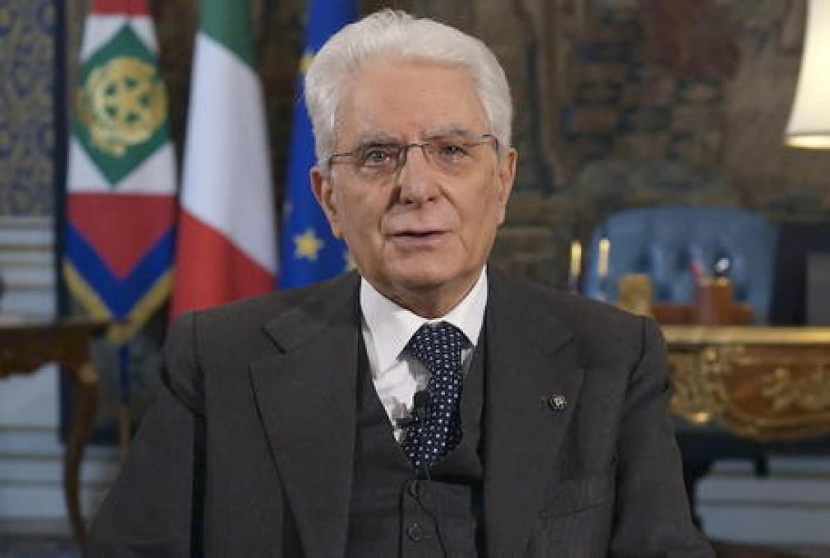 Il presidente Mattarella è stato dimesso