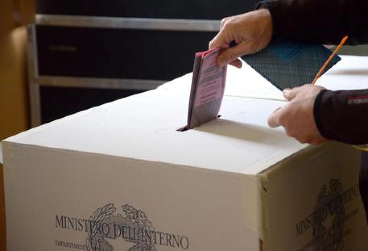 Ecco i sindaci dei 9 Comuni siciliani andati al voto nel weekend