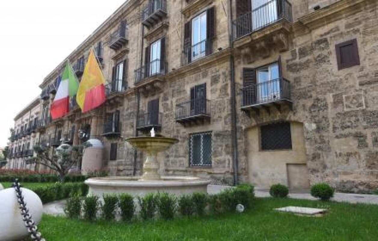 Imprese, 12,5 milioni per aggregazioni, innovazione e danni da incendi