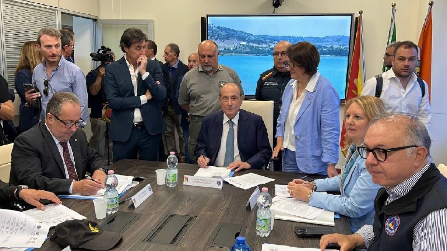 Emergenze e incendi, inaugurata la Sala operativa unica regionale