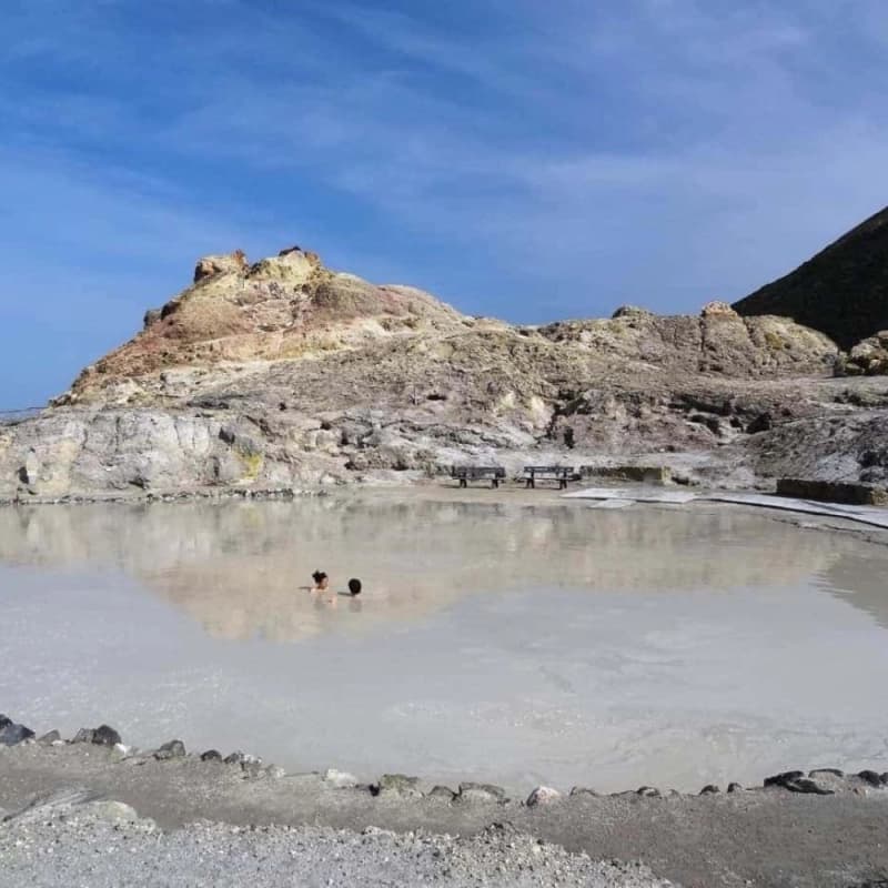 Fanghi di Vulcano: Chiusi in tempi record