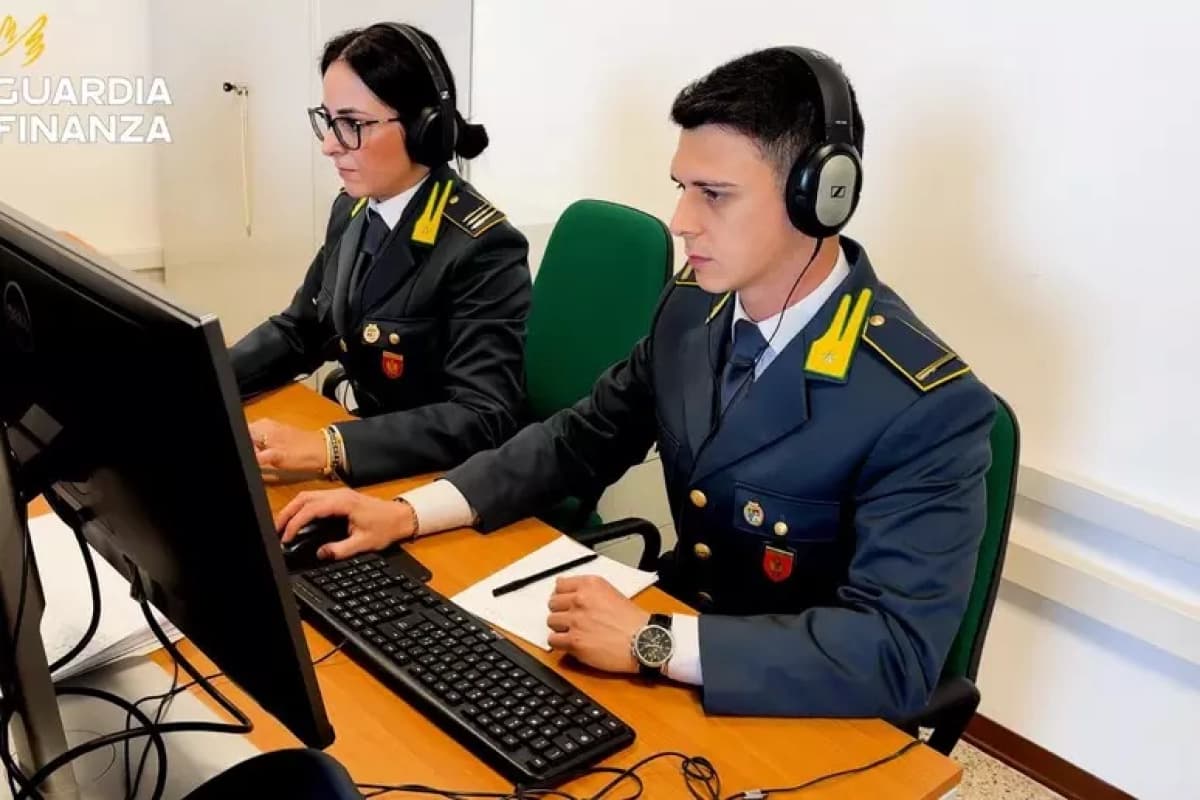 Auto noleggiate e rivendute, 22 indagati per truffa e autoriciclaggio