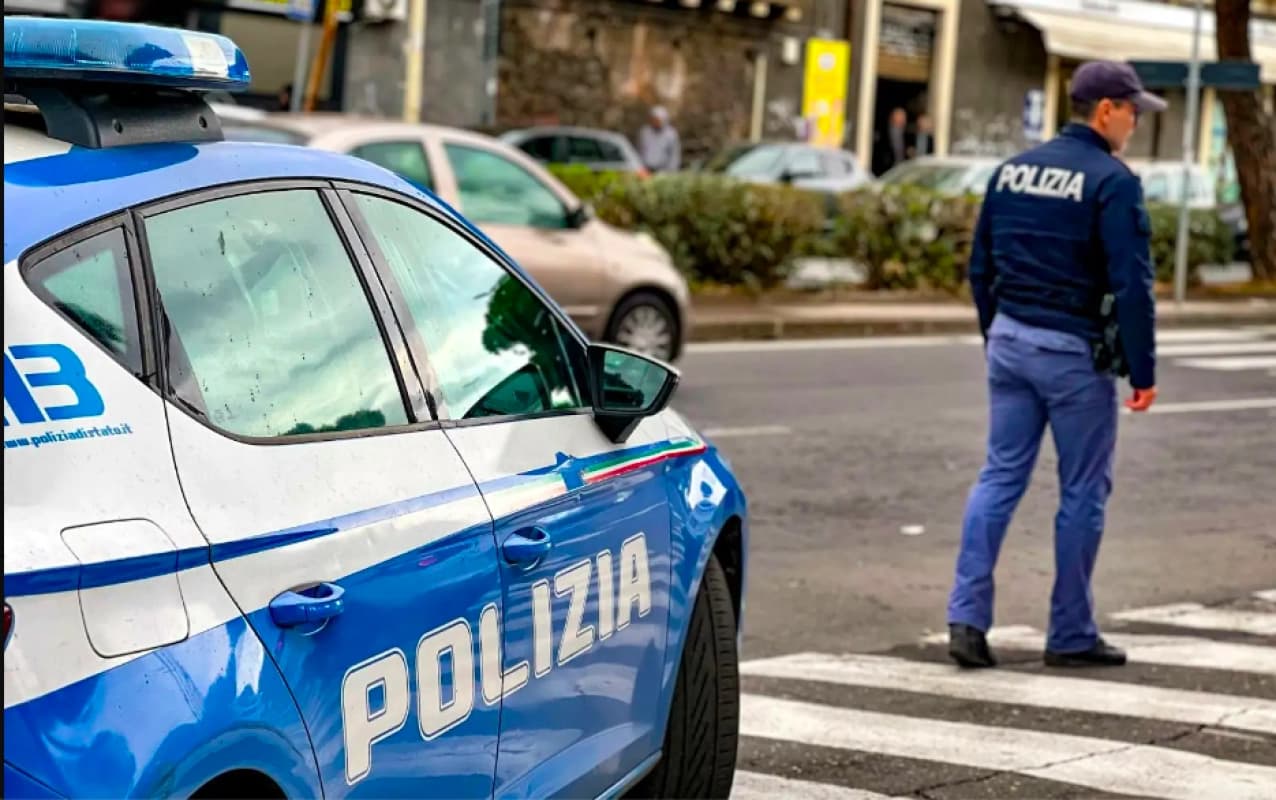 Catania, colpita e minacciata in strada dall’ex