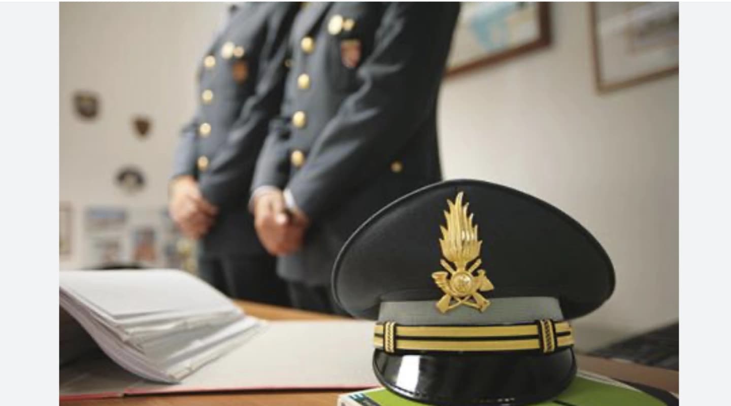 Funzionario della Regione siciliana arrestato mentre prende una mazzetta