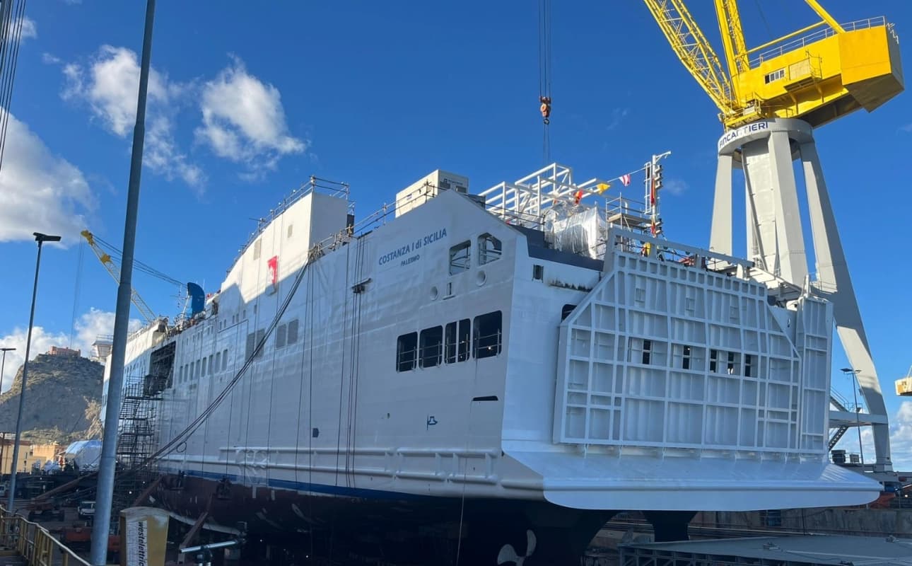 Isole minori, domani il varo del traghetto regionale per le Pelagie e Pantelleria