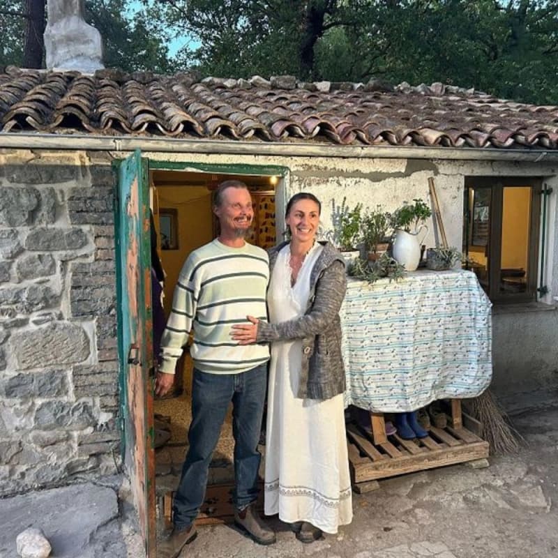 È giusto crescere i propri figli nel bosco?