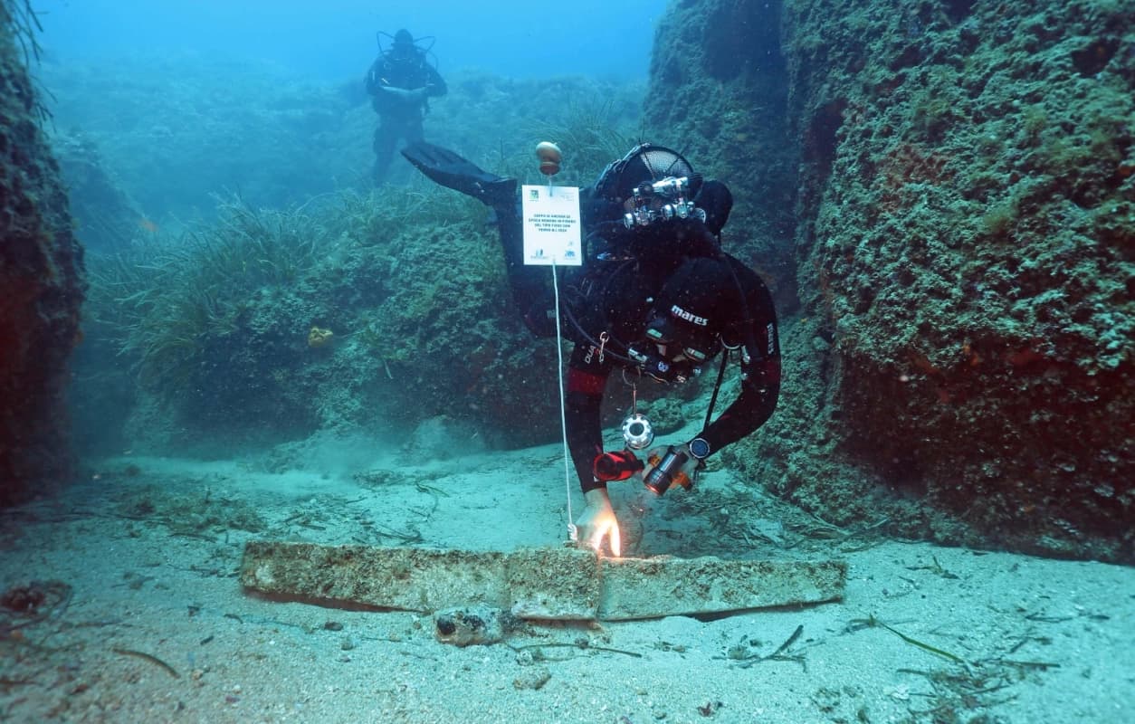Archeologia, le scuole esplorano in diretta web l’itinerario subacqueo “Le Mazzere” di Siracusa