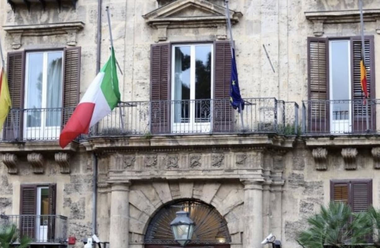 Appalti truccati, dirigenti sospesi e revocati dalla Giunta regionale