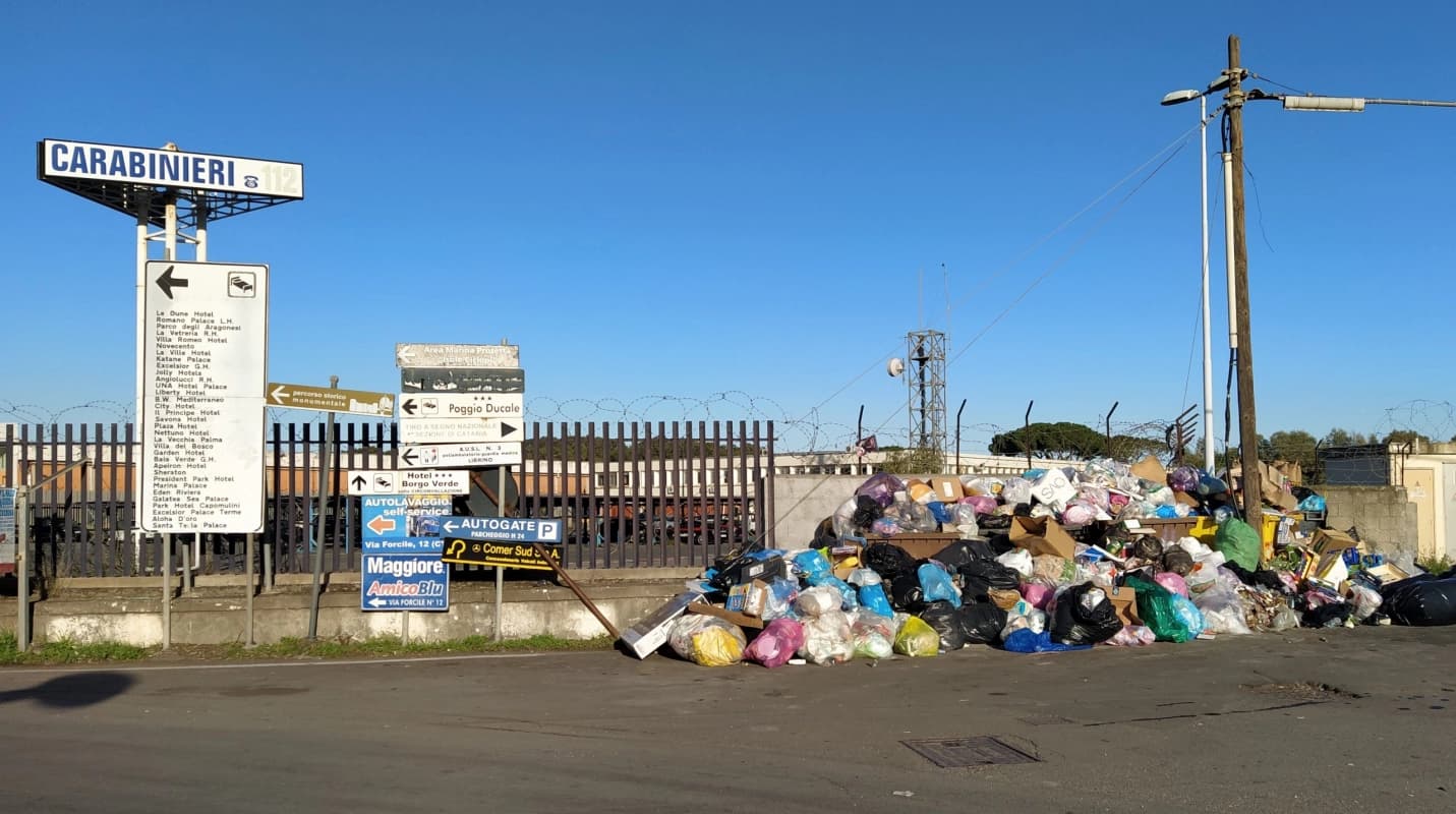 Rifiuti d’oro: a Catania la spazzatura più cara d’Italia